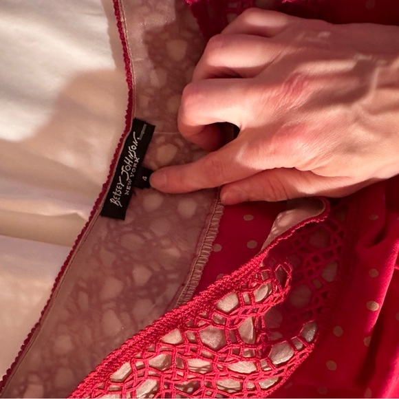 Vintage Betsy Johnson skirt - Picture 3 of 6